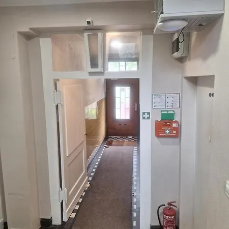 20 Apartment *